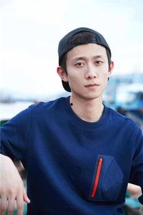 张一山恋情爆料最新消息,神秘女友身份曝光,恋情细节引热议 第3张 张一山恋情爆料最新消息,神秘女友身份曝光,恋情细节引热议 第3张